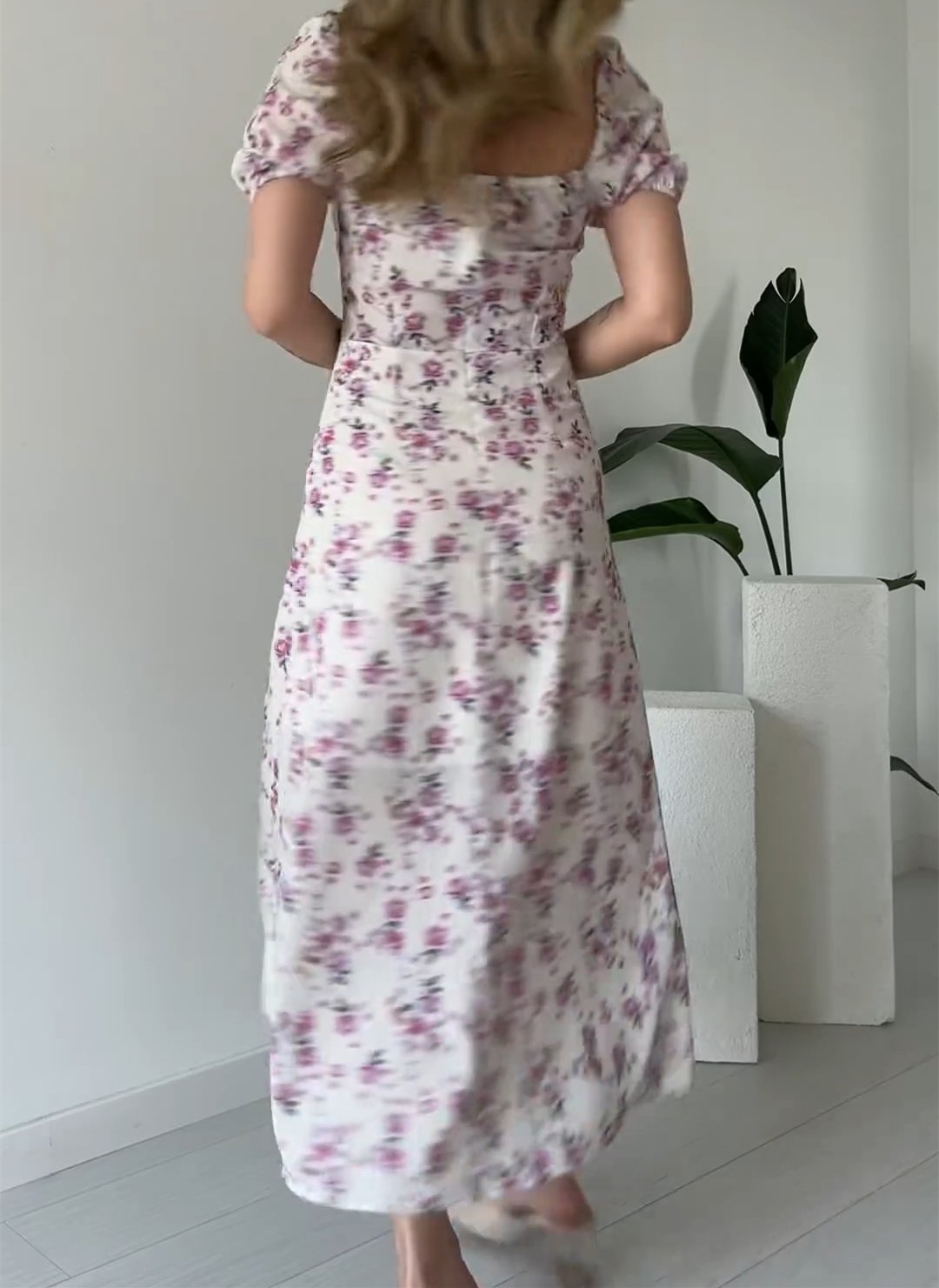 Bubble Sleeve Rose Maxi Dress