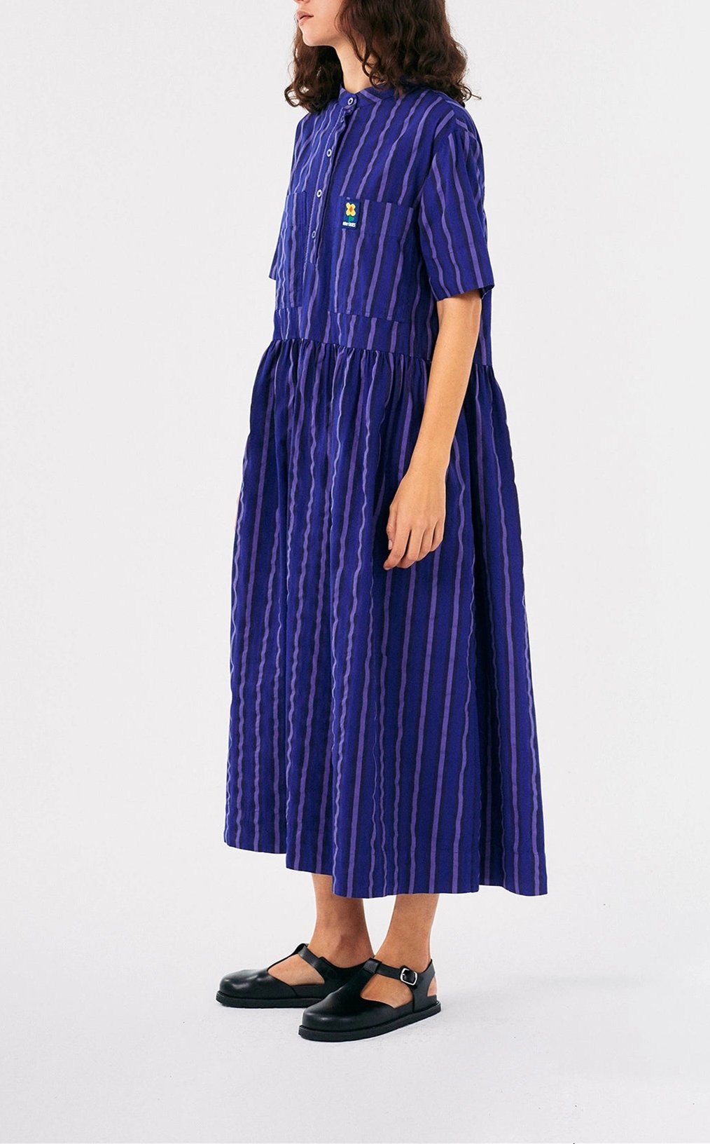 Mid-sleeve maxi dress