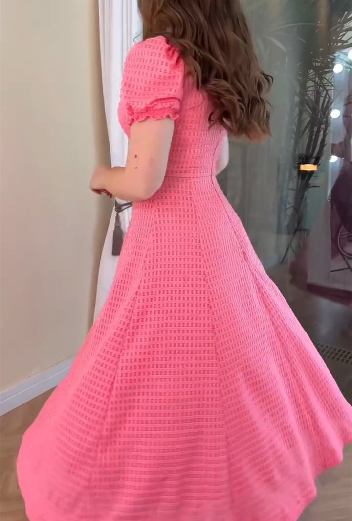 Pink Hole Bubble Sleeve Dress