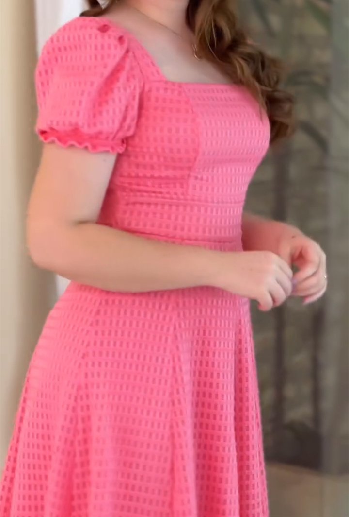 Pink Hole Bubble Sleeve Dress