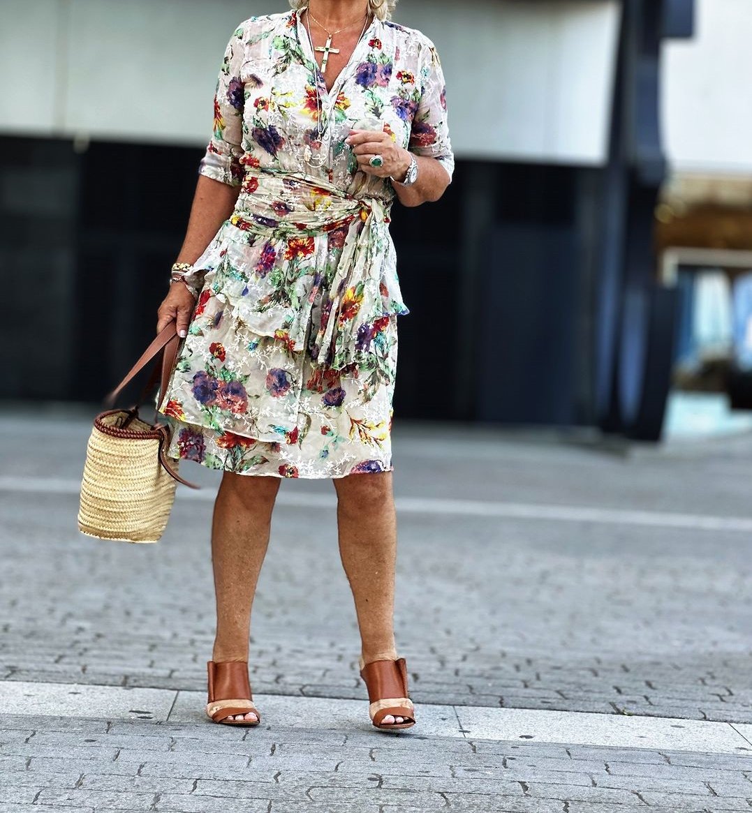 floral lace-up dress