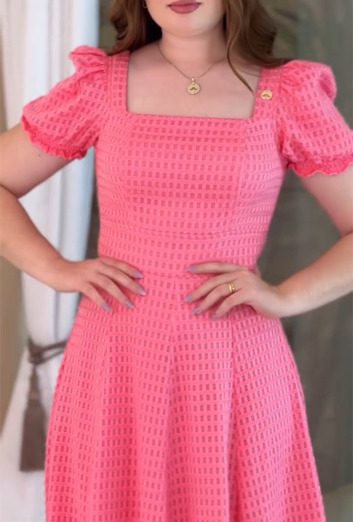 Pink Hole Bubble Sleeve Dress