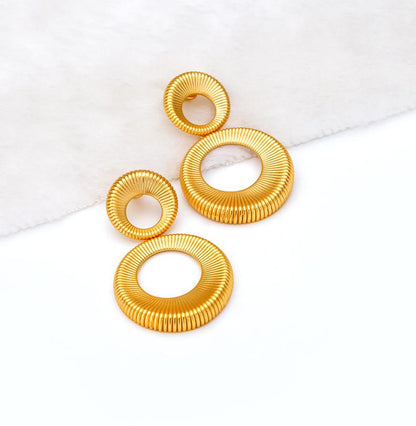 Metallic Geometric Circle Earrings